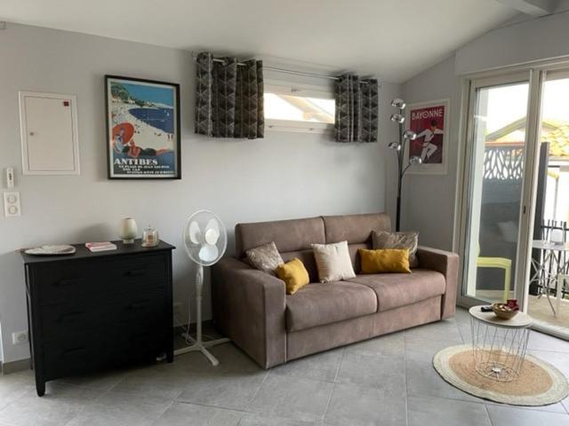 Charmant Studio Pouvant Accueillir 4 Personnes Anglet Bagian luar foto